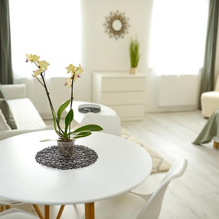 Raba92 Apartman House المظهر الخارجي الصورة