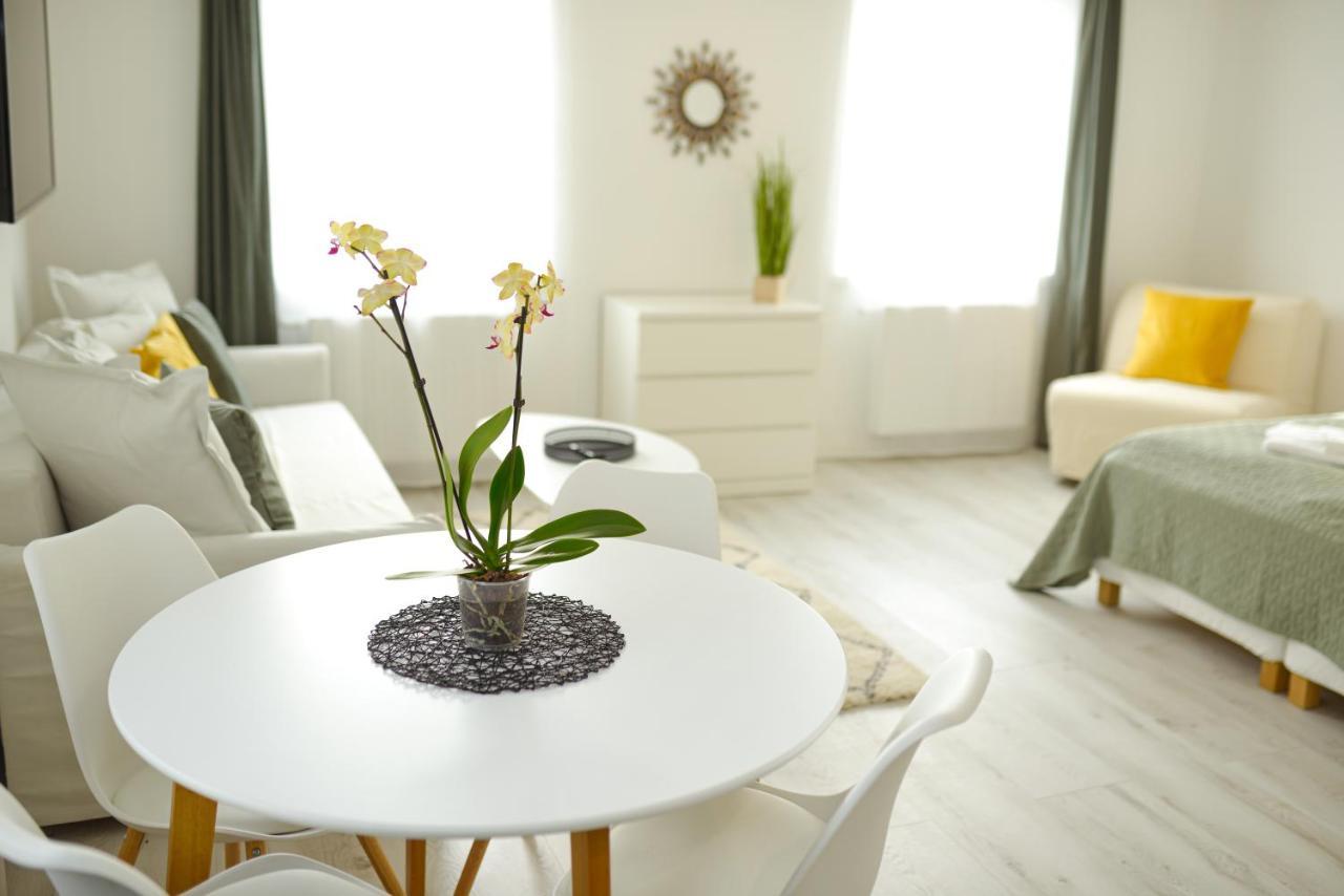 Raba92 Apartman House المظهر الخارجي الصورة